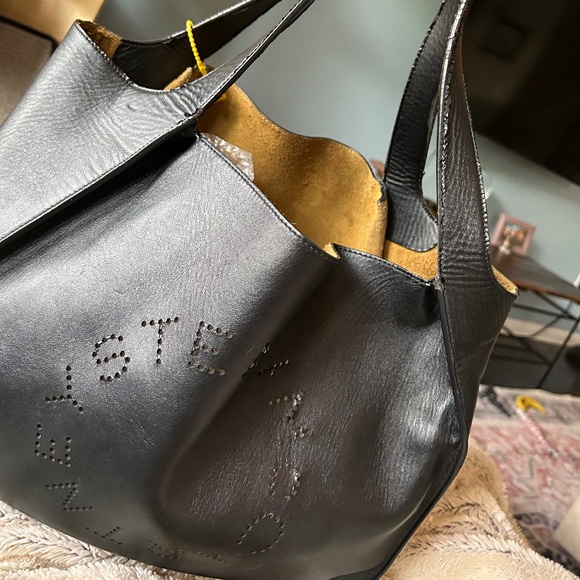 STELLA McCARTNEY Stella Logo Vegan Leather Tote Bag - Picture 3 of 16